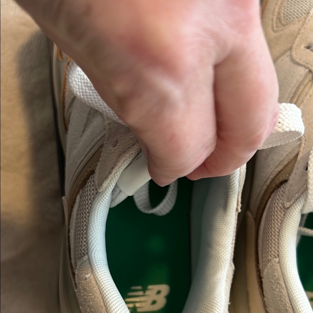 New Balance Unisex Running Shoes - M5740GRM - Picture 9 of 11